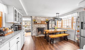 2897 Route 2, Hermon, ME 04401