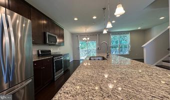 12817 RUSTIC ROCK Ln, Beltsville, MD 20705