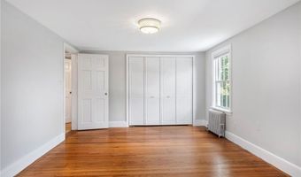 16 Elm Ave, East Providence, RI 02916