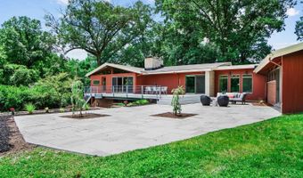 7460 Fair Oaks Dr, Amberley, OH 45237