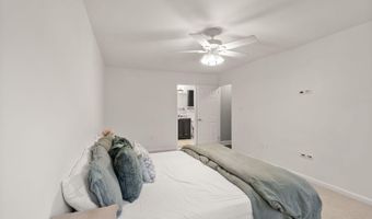 8470 NICOLE Ct, Annandale, VA 22003