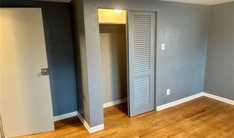 30 W Marietta Pl, Alton, IL 62002