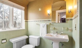 907 1st Dr NW, Austin, MN 55912