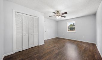 702 Kamak Dr, Beebe, AR 72012