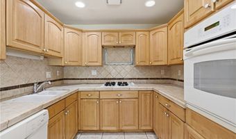 5837 Cape Horn Dr, Agoura Hills, CA 91301