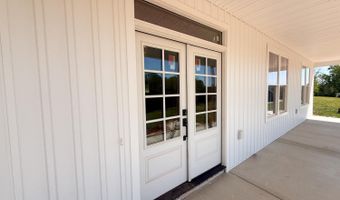 9009 Stonewall Rd, Appomattox, VA 24522
