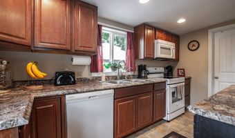 203 Demaree Dr, Bardstown, KY 40004