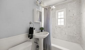 180 S Main St 20, Attleboro, MA 02703