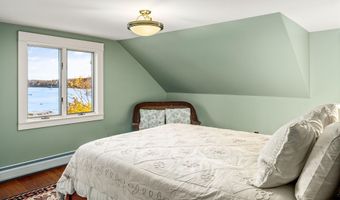 12 Ashley Dr, Belfast, ME 04915