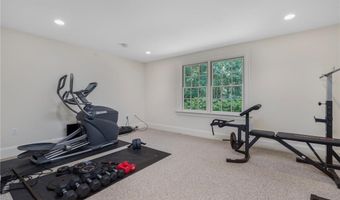 70 Great Rd, East Greenwich, RI 02818