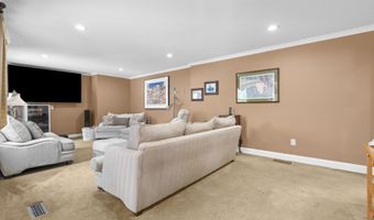 1199 Cornerstone Ct, Cheshire, CT 06410