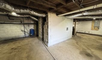 42309 N Woodbine Ave, Antioch, IL 60002