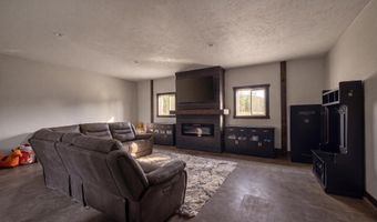 16 Hadley Ln, Blanchard, ID 83804