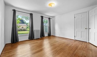 73837 Floral St, Armada, MI 48005