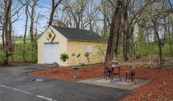 721 E River Rd, Anoka, MN 55303