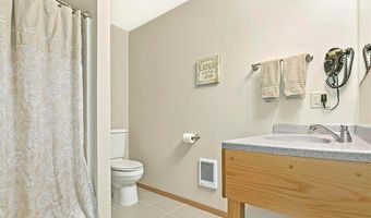 7458 39th Ave NW, Alexandria, MN 56332