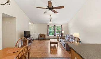 7 Brenton Ln, Barnstead, NH 03225