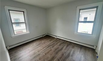 46 Lincoln Ave, Cranston, RI 02920