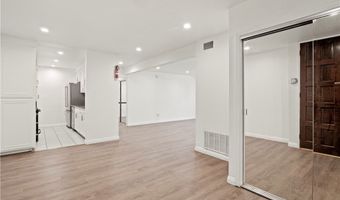 5334 Lindley Ave 125, Encino, CA 91316