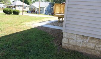 3028 Mayfield Ave, Alton, IL 62002