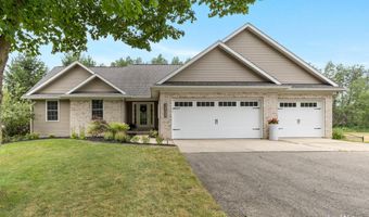 3529 Buttrick Ave SE, Ada, MI 49301