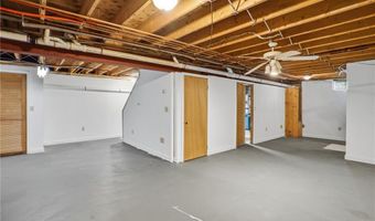 14 High St, Barrington, RI 02806