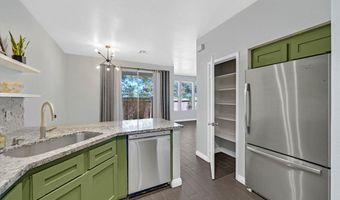 251 S Green Valley Pkwy 2012, Henderson, NV 89012