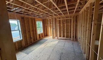66 S Main St, Berkley, MA 02779