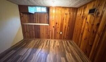 1720 Avondale Ave, Ann Arbor, MI 48103