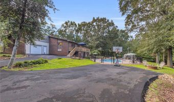 1053 Shackleburg Rd, Anderson, SC 29621