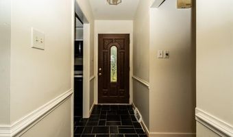 9610 W River Rd, Aylett, VA 23009