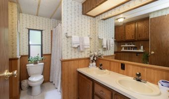 525 E Main St Trlr 33, Branford, CT 06405