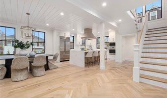 7 Champlin St, Newport, RI 02840