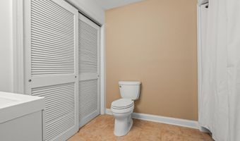 10 Grove Ct 20, Asbury Park, NJ 07712