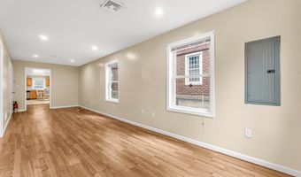 196 5th St, Bridgeport, CT 06607