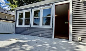 194 Courtland Ave, Stamford, CT 06906