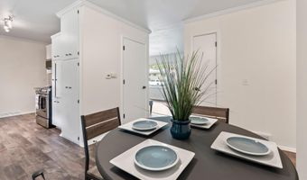 5905 Mayhill Dr, Madison, WI 53711