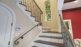 106 E Idler Ave, Beverly Shores, IN 46301