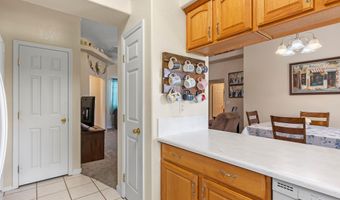 20805 W Lake Dr, California City, CA 93505