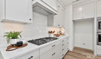 3549 E Warm Springs Ave, Boise, ID 83716