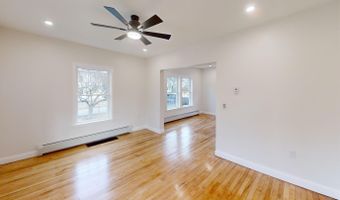 22 14th St, Bangor, ME 04401