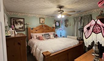 7625 Orchard Village Dr, Indianapolis, IN 46217