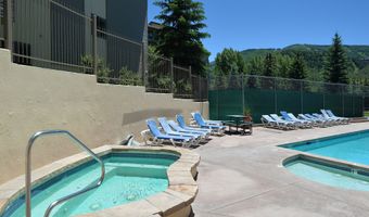 177 Lake St 28, Avon, CO 81620