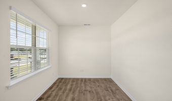962 Misty Creek Dr, Aberdeen, NC 28315
