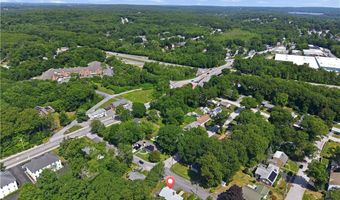 33 Shirley Dr, Cumberland, RI 02864
