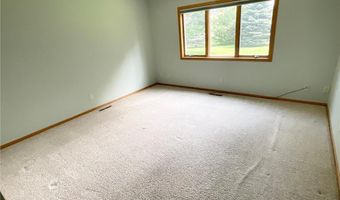 1903 14th St SW, Austin, MN 55912