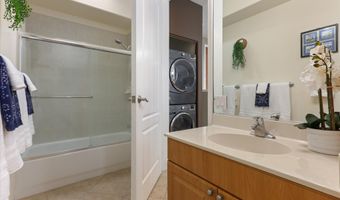 75-6060 KUAKINI Hwy K2, Kailua Kona, HI 96740