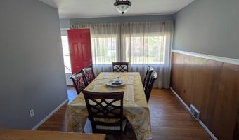 264 Timber Ln, Cheshire, CT 06410