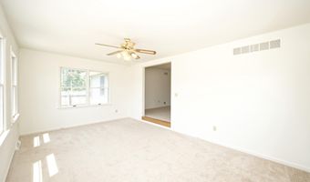 806 LYNNBURY WOODS, Dover, DE 19901