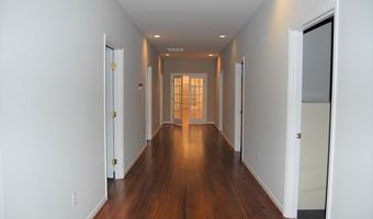 120 A-F Laurens St NW, Aiken, SC 29801